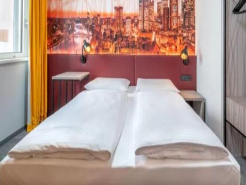 Campanile Frankfurt Offenbach Hotel Exterior foto