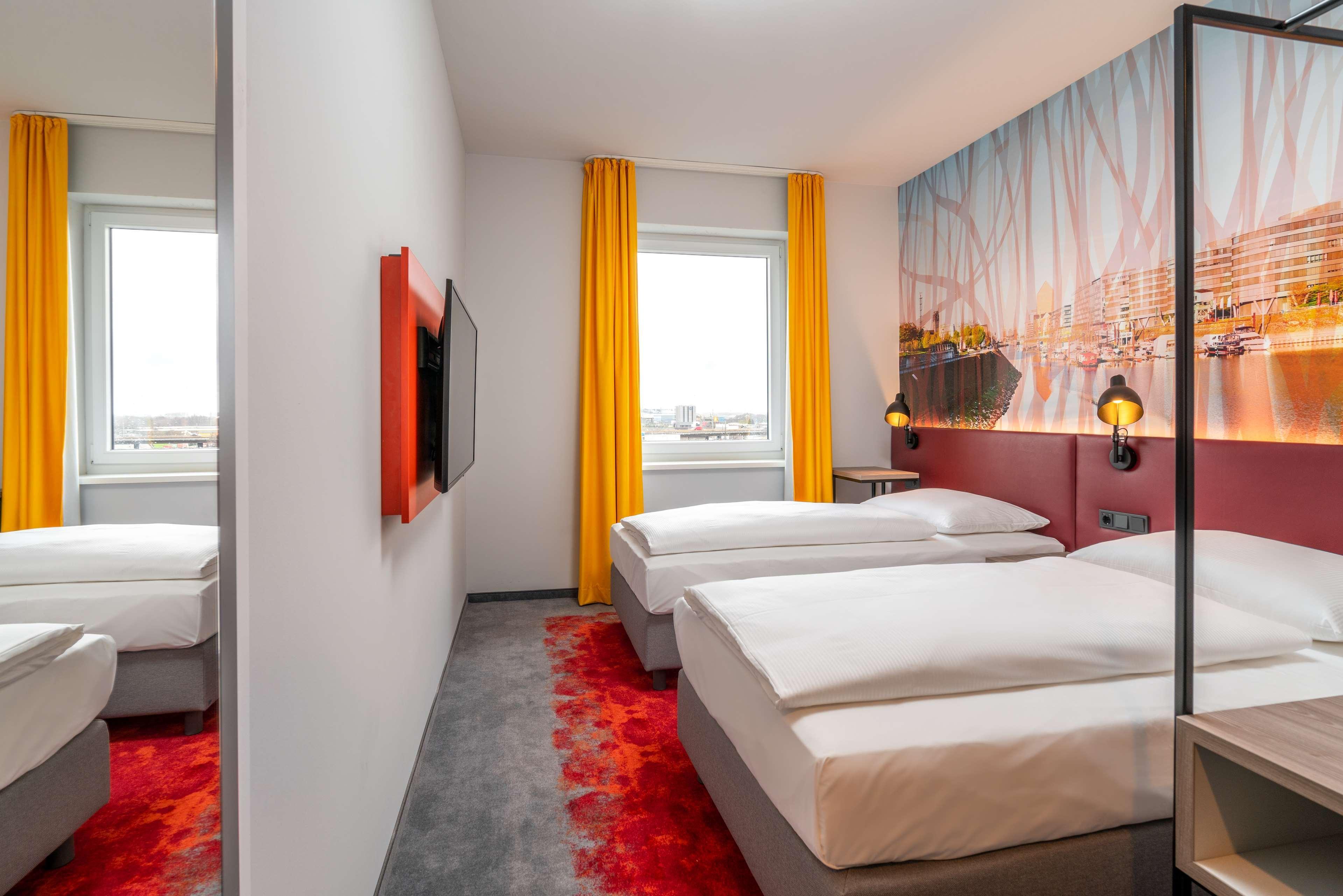Campanile Frankfurt Offenbach Hotel Exterior foto